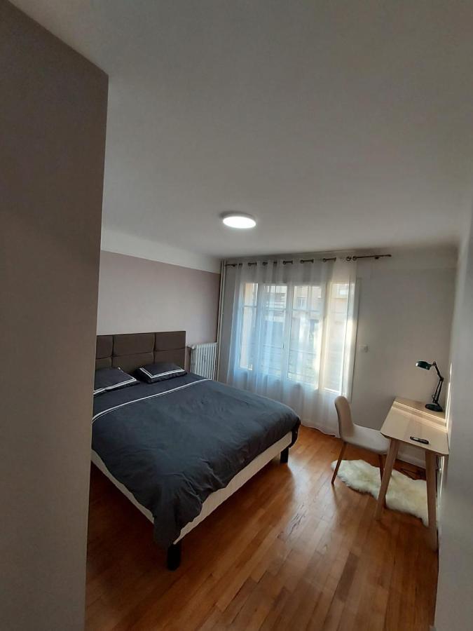 Bel Appartement 2 Pieces, Sortie De Metro Ligne 8 Charenton-le-Pont Kültér fotó